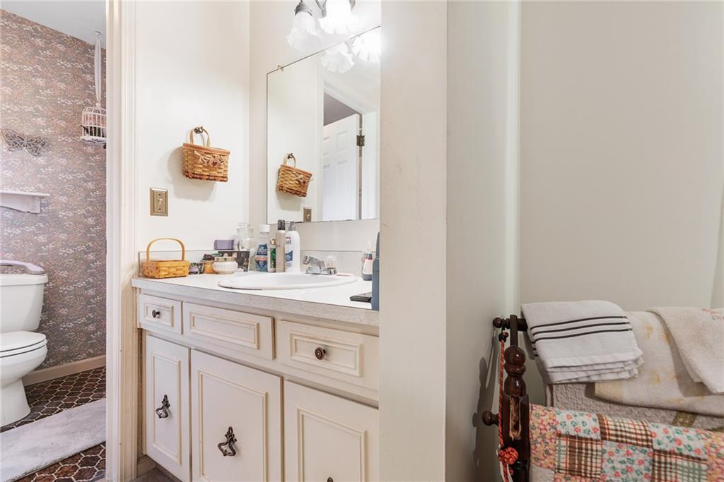 3207 Greenbriar Road Anderson, IN 46011 - Photo 13 of 20 Gallery Image 13