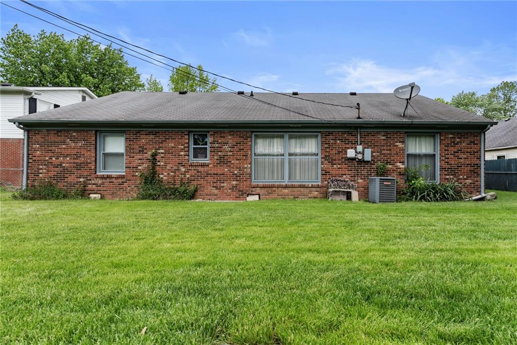 3207 Greenbriar Road Anderson, IN 46011 - Photo 19 of 20 Gallery Image 19