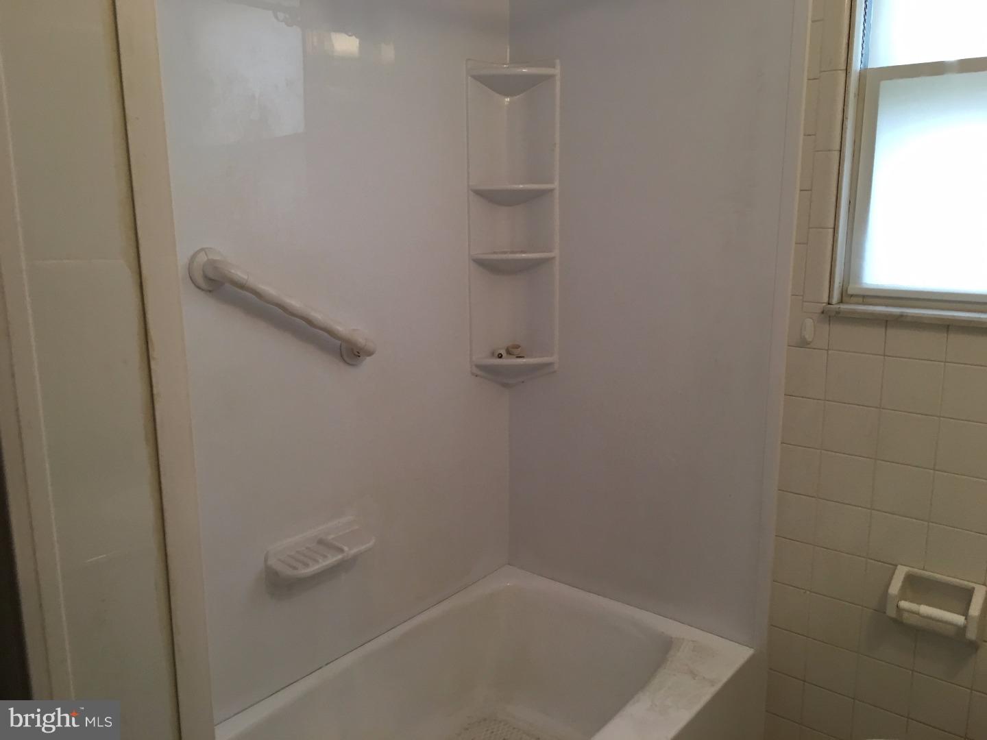 86 Reed Avenue Hamilton, NJ 08610 - Photo 21 of 32 Gallery Image 21