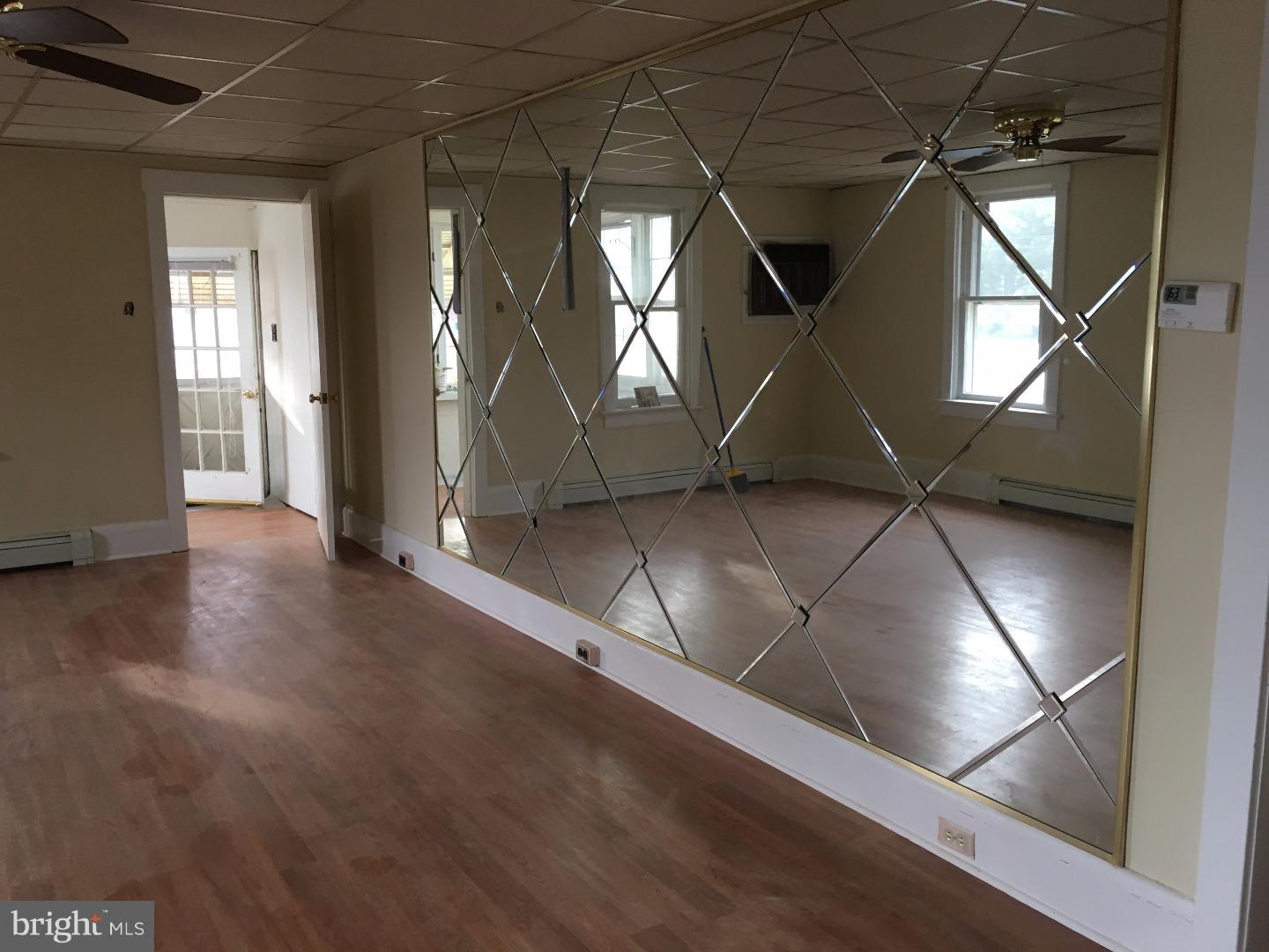 86 Reed Avenue Hamilton, NJ 08610 - Photo 26 of 32 Gallery Image 26