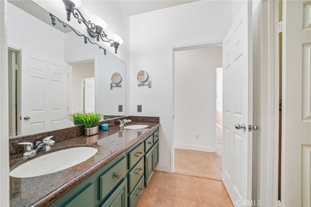 12232 Brianwood Drive Riverside, CA 92503 - Photo 35 of 80