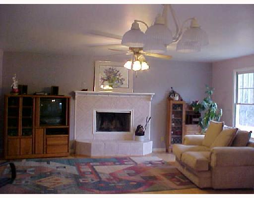 829 Clearview Road Aliquippa, PA 15001 - Photo 2 of 8 Den/Family/Great Room.