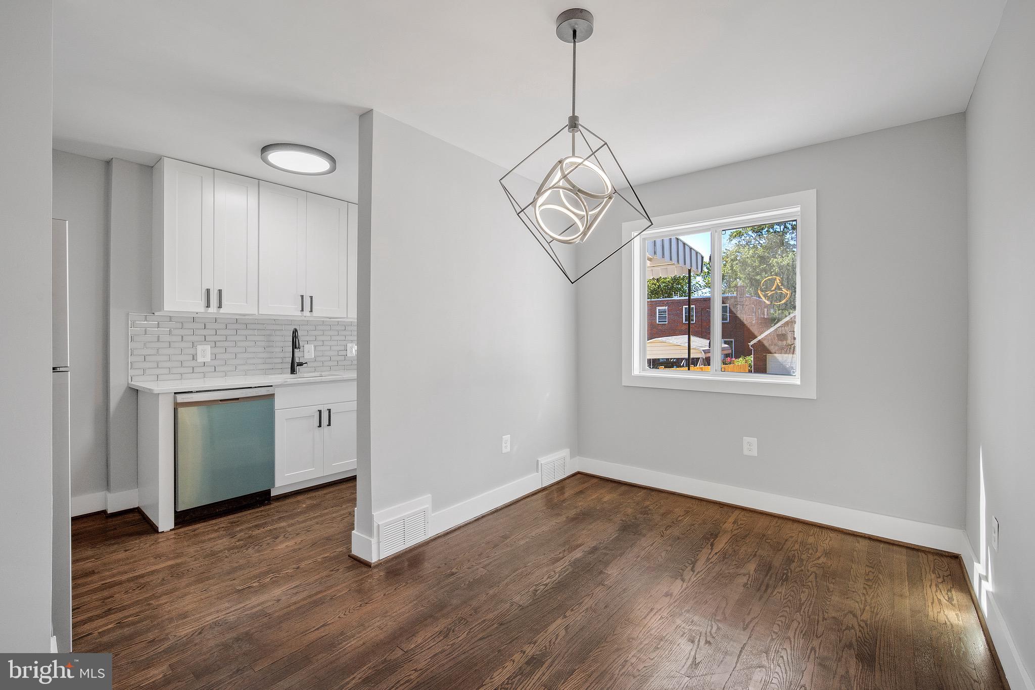 3925 R Street Southeast Washington, DC 20020 - Photo 7 of 24 Gallery Image 7