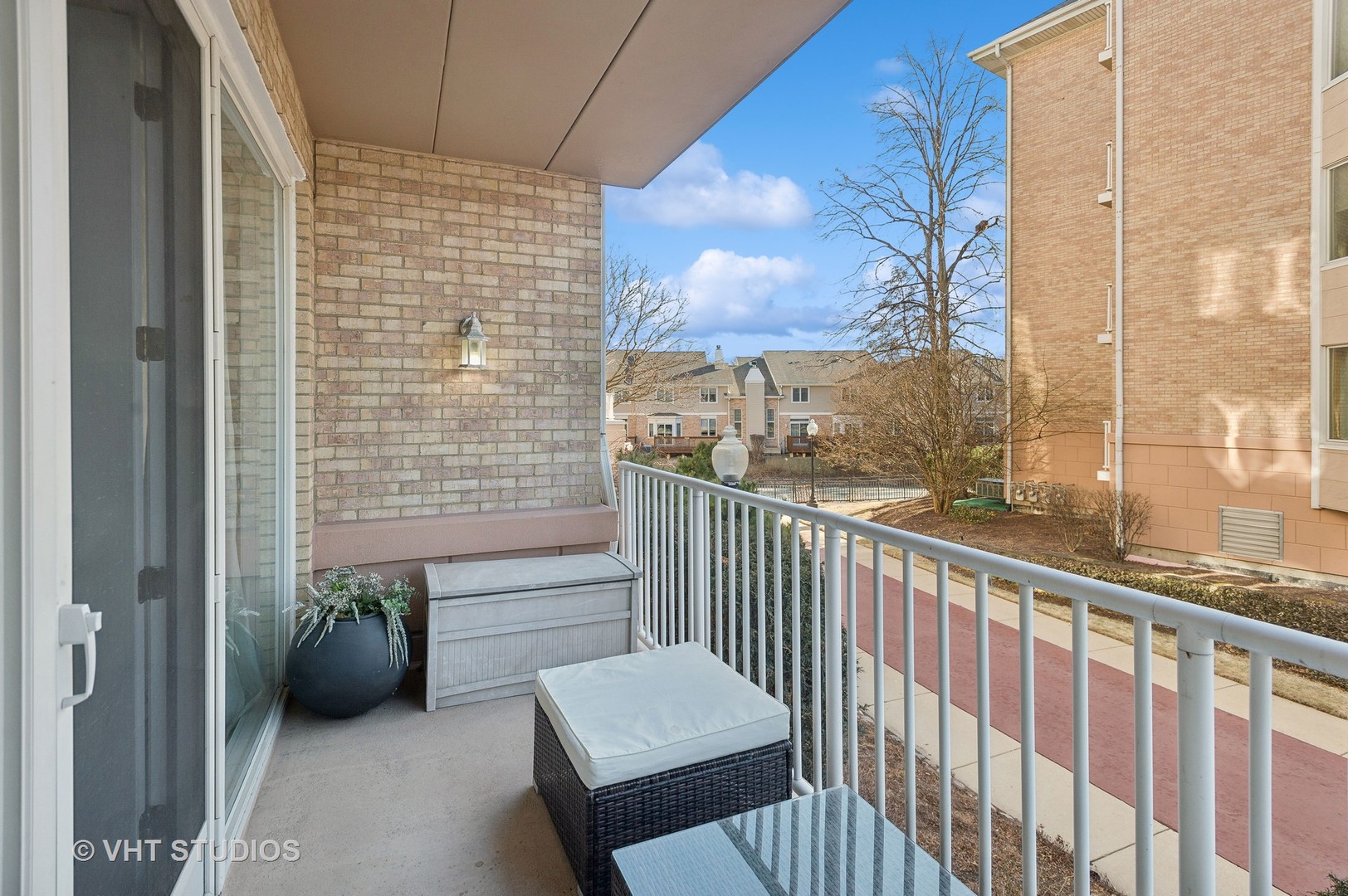 1715 Pavilion Way, Unit 207 Park Ridge, IL 60068 - Photo 12 of 26