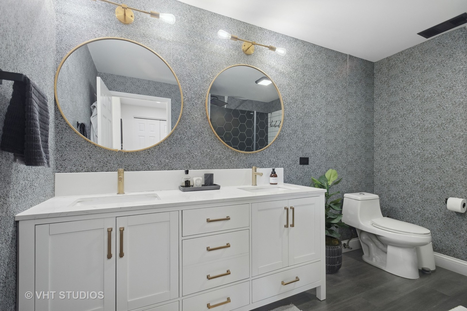 1715 Pavilion Way, Unit 207 Park Ridge, IL 60068 - Photo 19 of 26