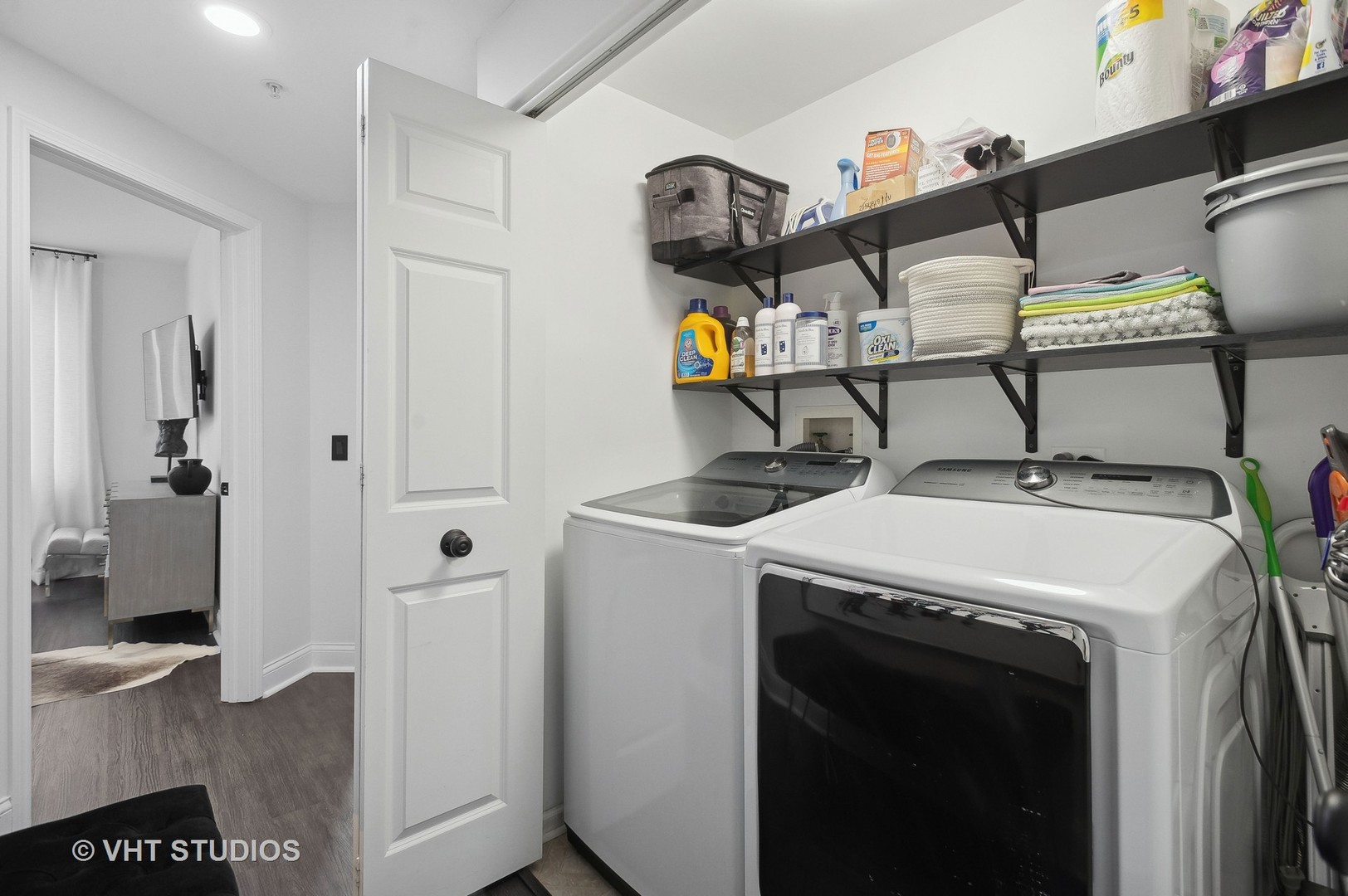 1715 Pavilion Way, Unit 207 Park Ridge, IL 60068 - Photo 24 of 26