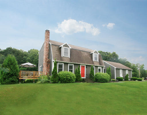 2 Sunken Meadow Road Franklin, MA 02038 - Photo 1 of 26 Gallery Image 1