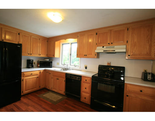 2 Sunken Meadow Road Franklin, MA 02038 - Photo 18 of 26 Gallery Image 18