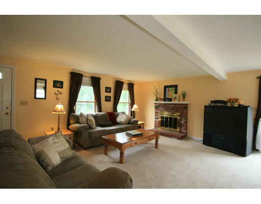 2 Sunken Meadow Road Franklin, MA 02038 - Photo 25 of 26 Gallery Image 25