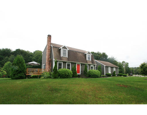 2 Sunken Meadow Road Franklin, MA 02038 - Photo 3 of 26 Gallery Image 3
