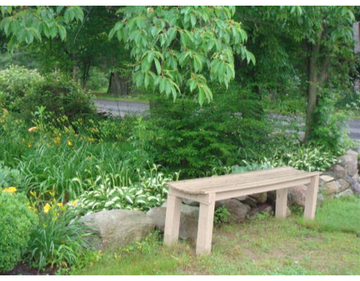2 Sunken Meadow Road Franklin, MA 02038 - Photo 10 of 26 Gallery Image 10