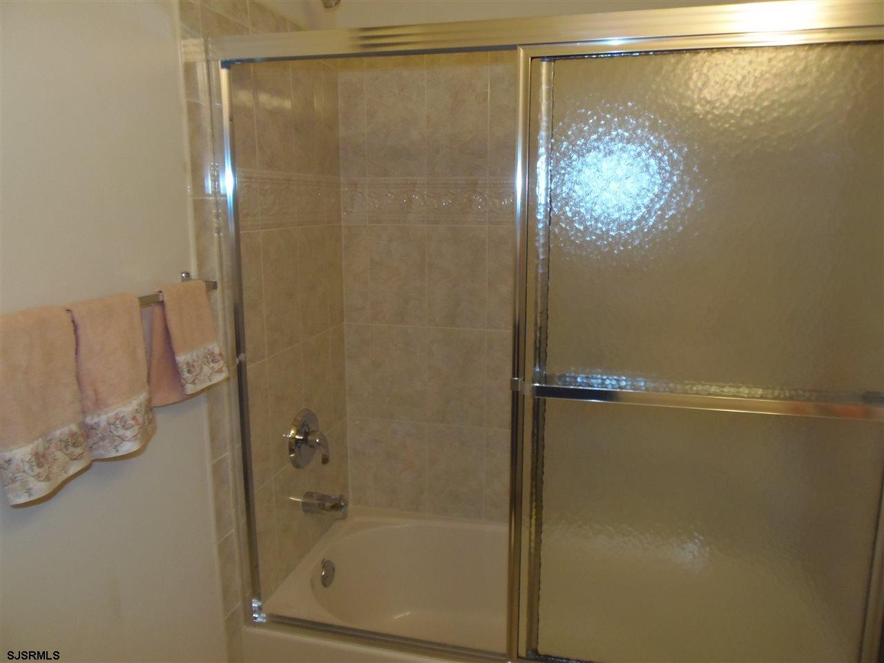 127 Warwick Road Galloway Township, NJ 08205 - Photo 21 of 25 Gallery Image 21