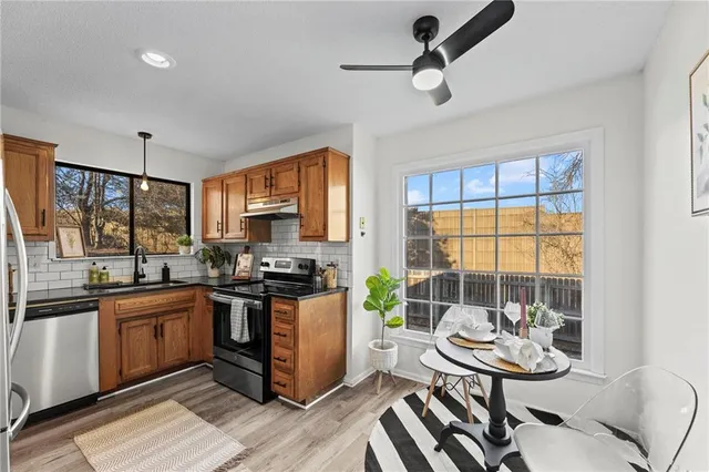 $299,000 | 12316 West 107th Terrace, Overland Park, KS 66210