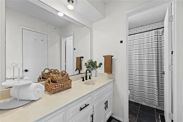 $299,000 | 12316 West 107th Terrace, Overland Park, KS 66210