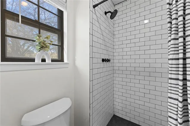 $299,000 | 12316 West 107th Terrace, Overland Park, KS 66210