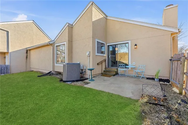 $299,000 | 12316 West 107th Terrace, Overland Park, KS 66210