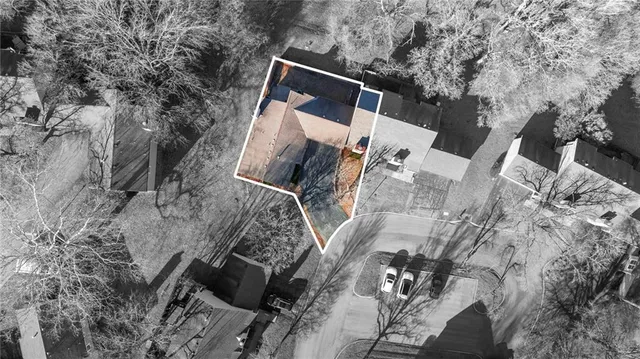 $299,000 | 12316 West 107th Terrace, Overland Park, KS 66210