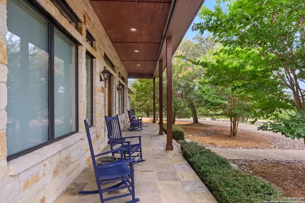 $1,585,000 | 162 Riverwood, Boerne, TX 78006