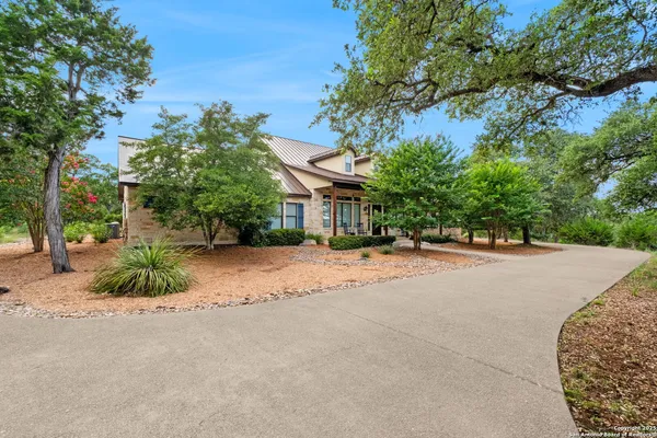 $1,585,000 | 162 Riverwood, Boerne, TX 78006