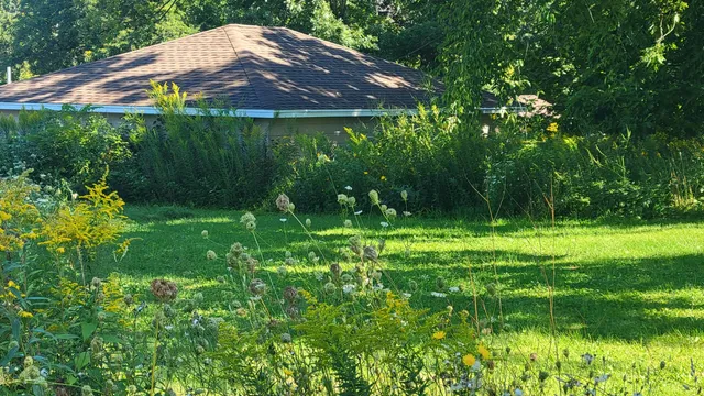 $300,000 | S94 W14528 Ryan Drive, Muskego, WI 53150