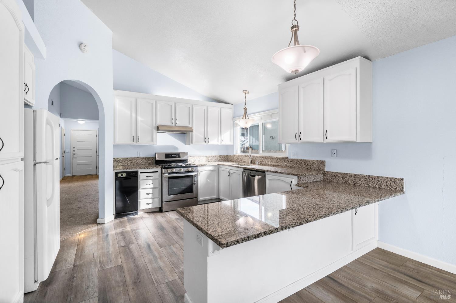 2373 Dawn Way Fairfield, CA 94533 - Photo 11 of 36