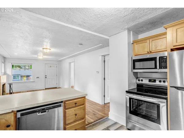 $774,900 | 900 Northeast 91st Avenue, Portland, OR 97220