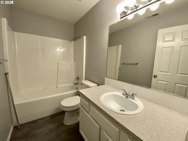 $774,900 | 900 Northeast 91st Avenue, Portland, OR 97220