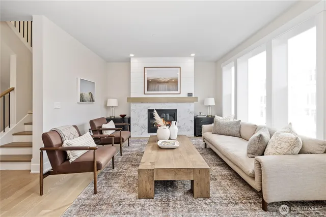 $1,599,990 | 14306 149th Place Northeast, Unit 2, Woodinville, WA 98072