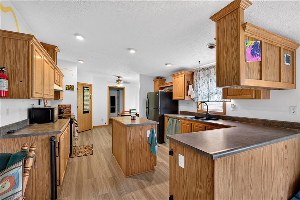 4713 Southeast Lostine Road Columbus, KS 66725 - Photo 43 of 56