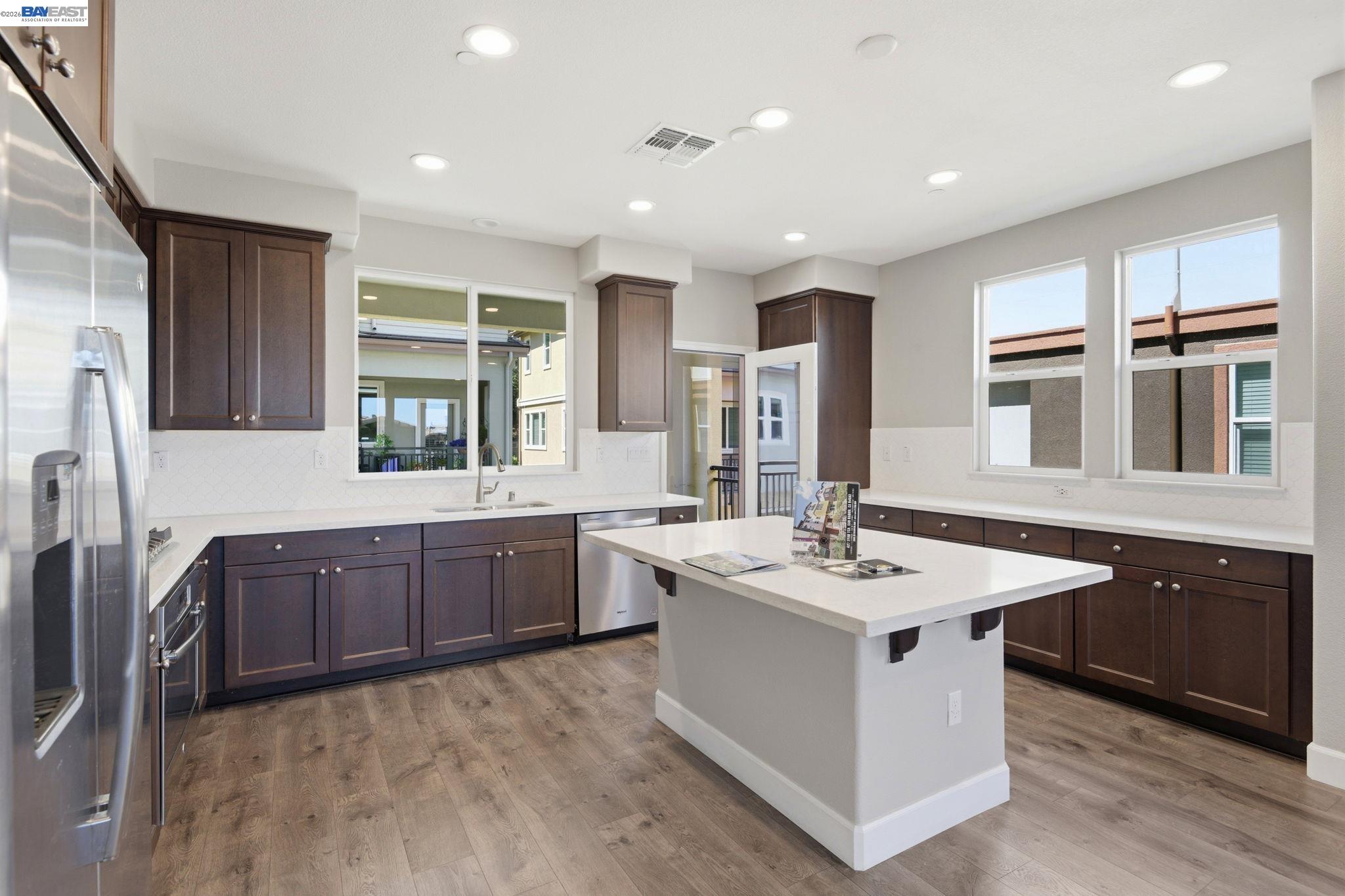 437 Ryan Terrace San Ramon, CA 94583 - Photo 6 of 37