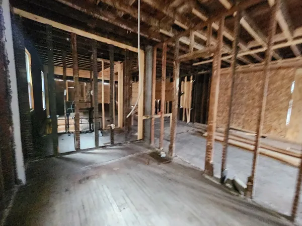 $160,000 | 5733 South Wolcott Avenue, Chicago, IL 60636