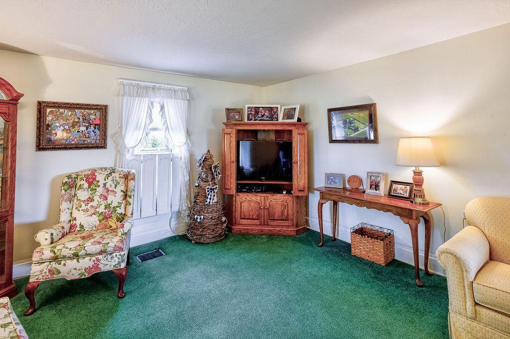 14032 Clover Valley Road Croton, OH 43013 - Photo 16 of 45 1-15