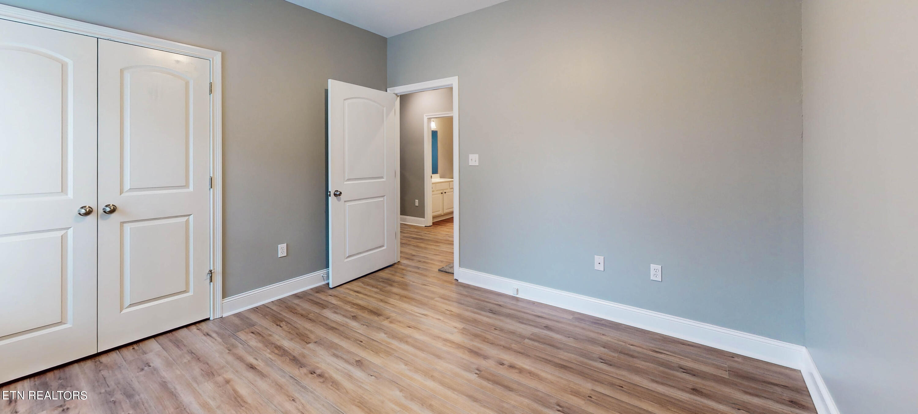 150 Meridian Way Clinton, TN 37716 - Photo 17 of 23 150-Meridian-Way-12302023_103603