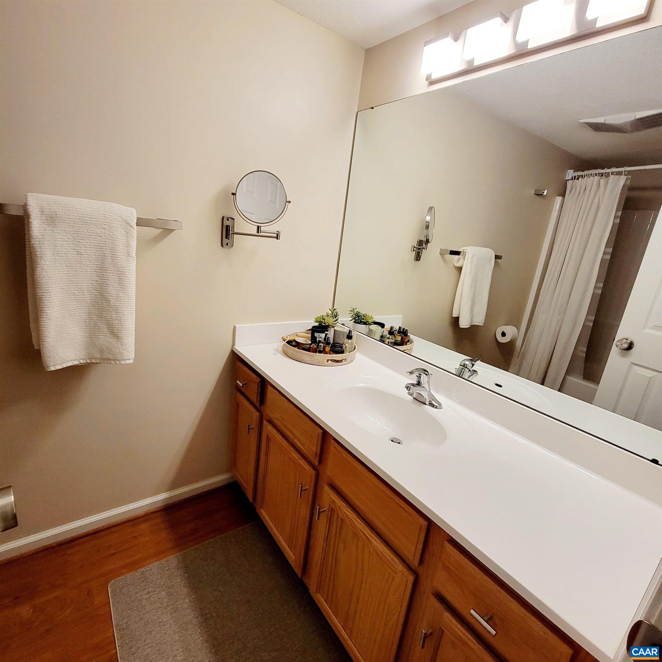 2083 Stone Ridge Roseland, VA 22967 - Photo 25 of 42 Gallery Image 25