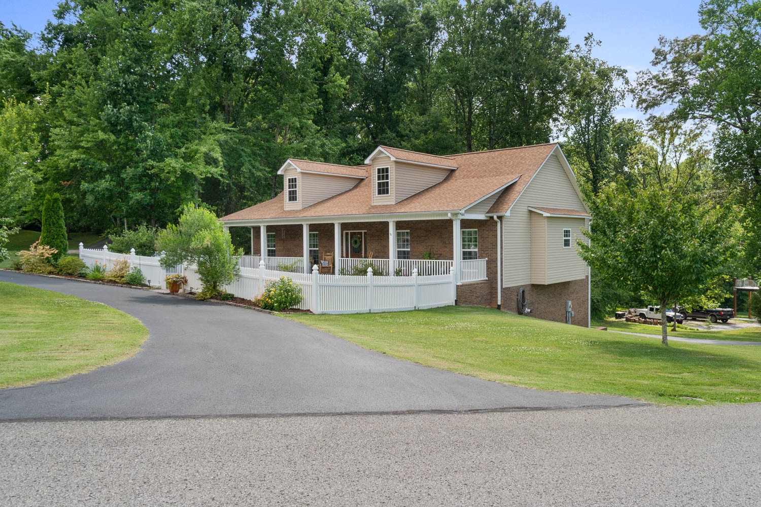 1170 Mt Vernon Road Cookeville, TN 38501 - Photo 3 of 42 Gallery Image 3