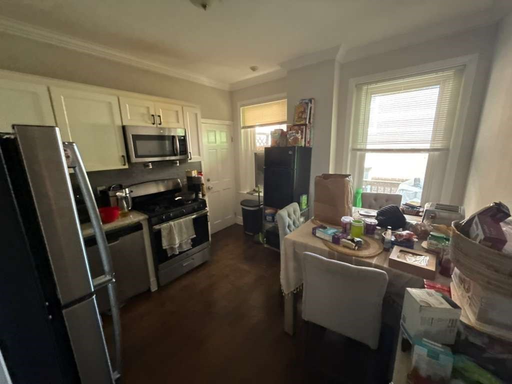 14 Townsend Street, Unit 4 Boston, MA 02119 - Photo 9 of 13