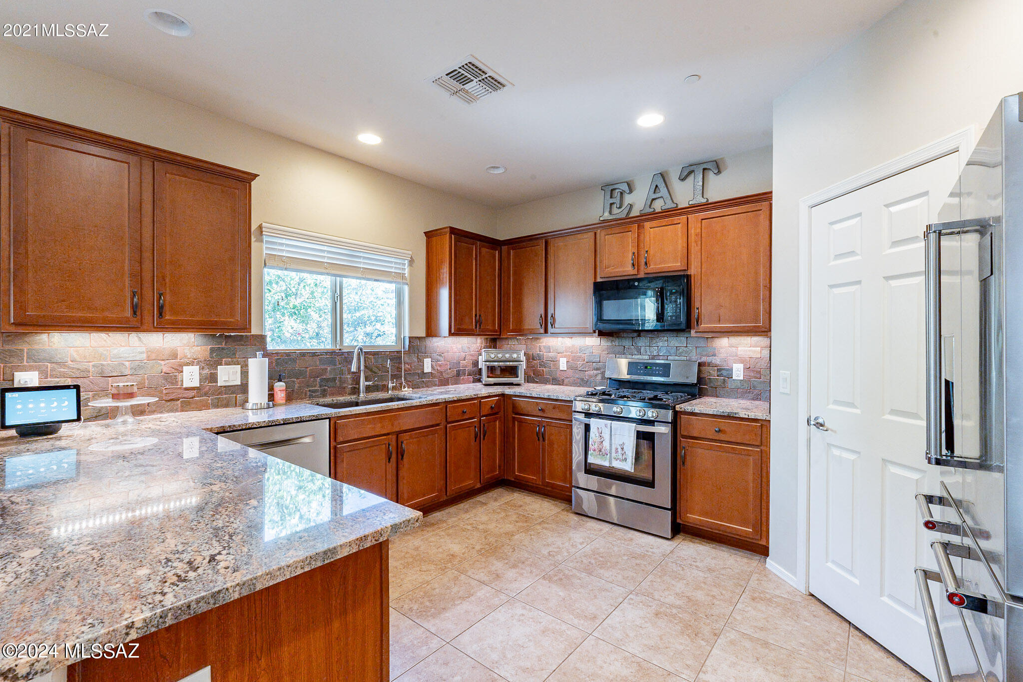 8809 West Moon Spring Road Marana, AZ 85653 - Photo 5 of 50