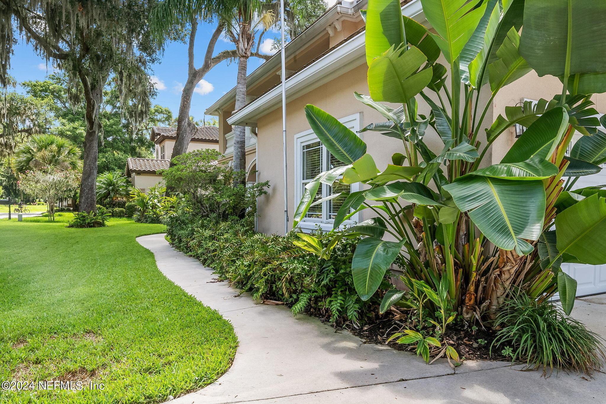 1940 Tara Court Neptune Beach, FL 32266 - Photo 4 of 56 JWLeePhoto-2757
