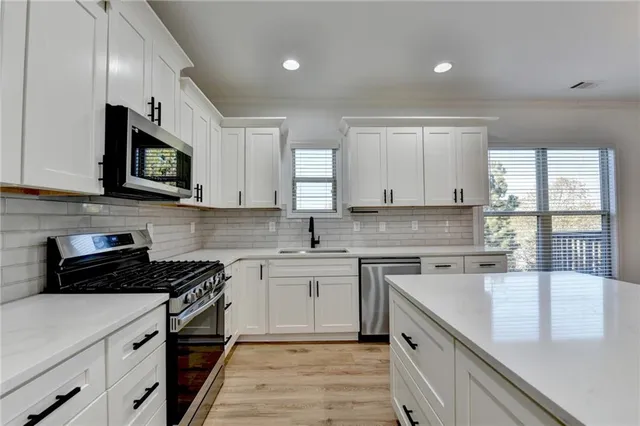 $579,500 | 3670 Baxley Ridge Drive, Suwanee, GA 30024