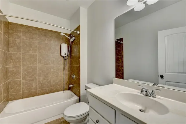 $579,500 | 3670 Baxley Ridge Drive, Suwanee, GA 30024