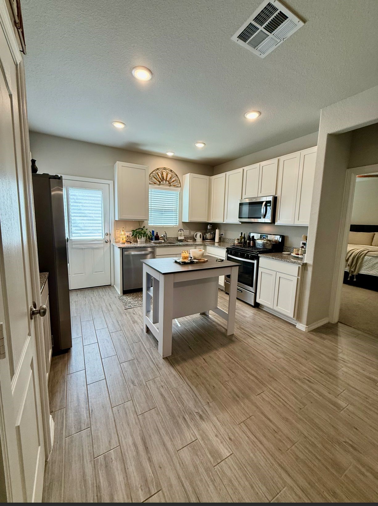 834 Redinger Ridge Drive Houston, TX 77336 - Photo 4 of 11
