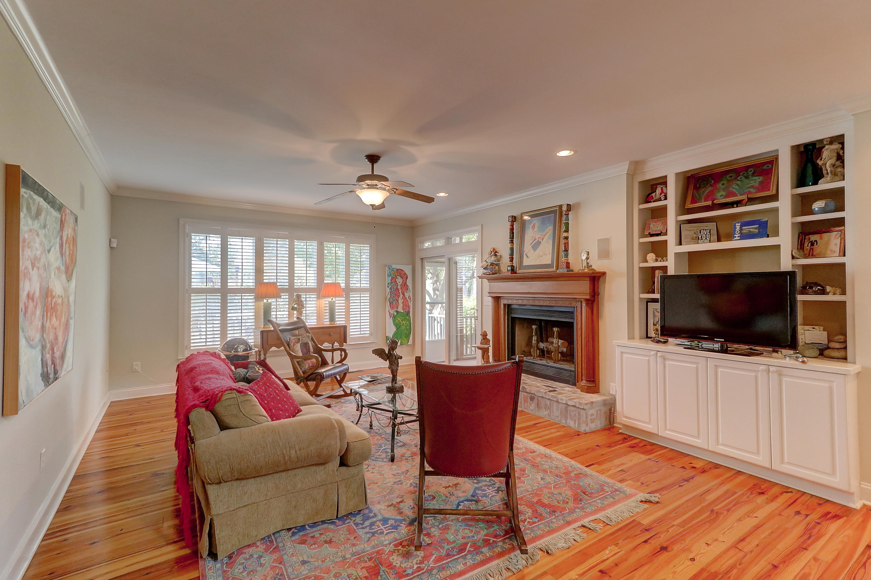 2054 Wappoo Hall Road Charleston, SC 29412 - Photo 11 of 28 2054 Wappoo (20)