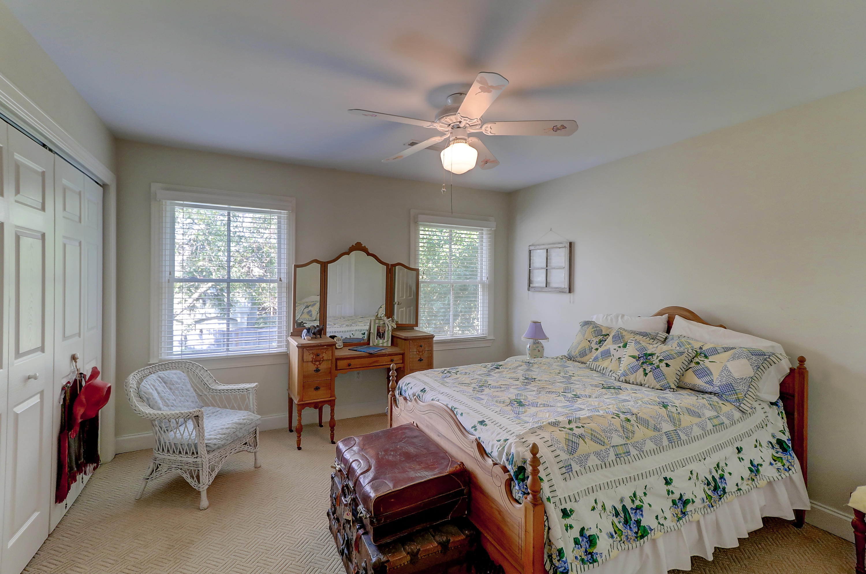 2054 Wappoo Hall Road Charleston, SC 29412 - Photo 17 of 28 2054 Wappoo (34)