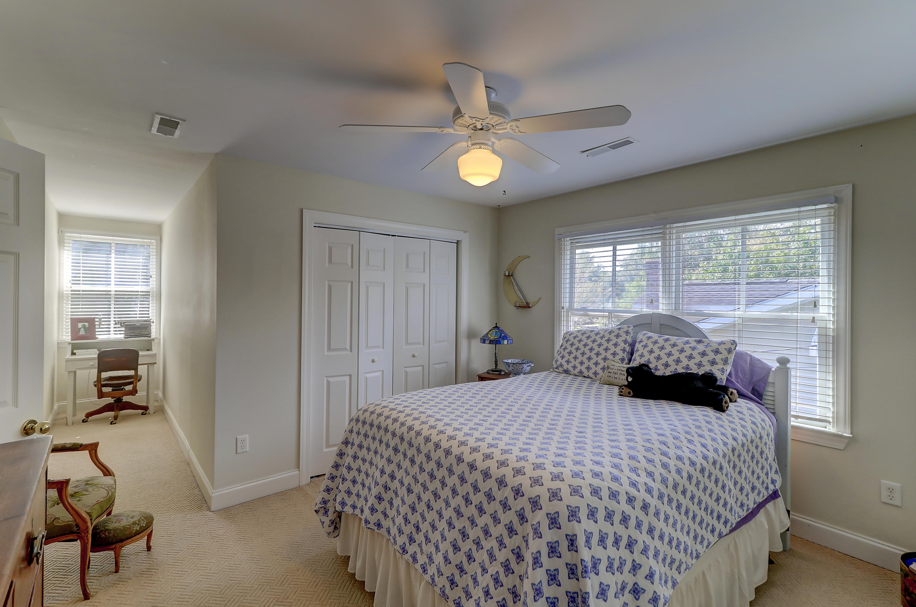 2054 Wappoo Hall Road Charleston, SC 29412 - Photo 20 of 28 2054 Wappoo (39)