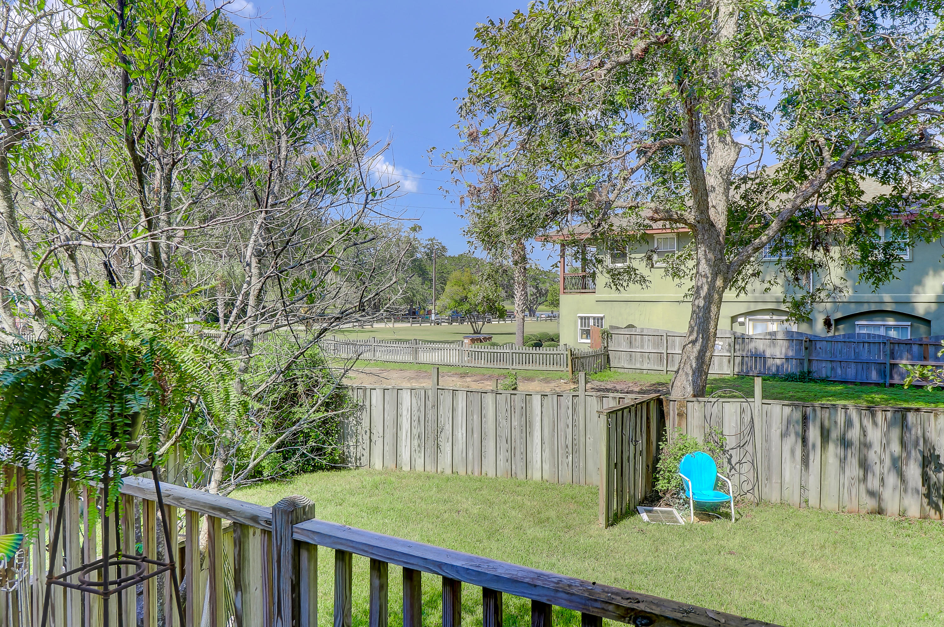 2054 Wappoo Hall Road Charleston, SC 29412 - Photo 23 of 28 2054 Wappoo (16)