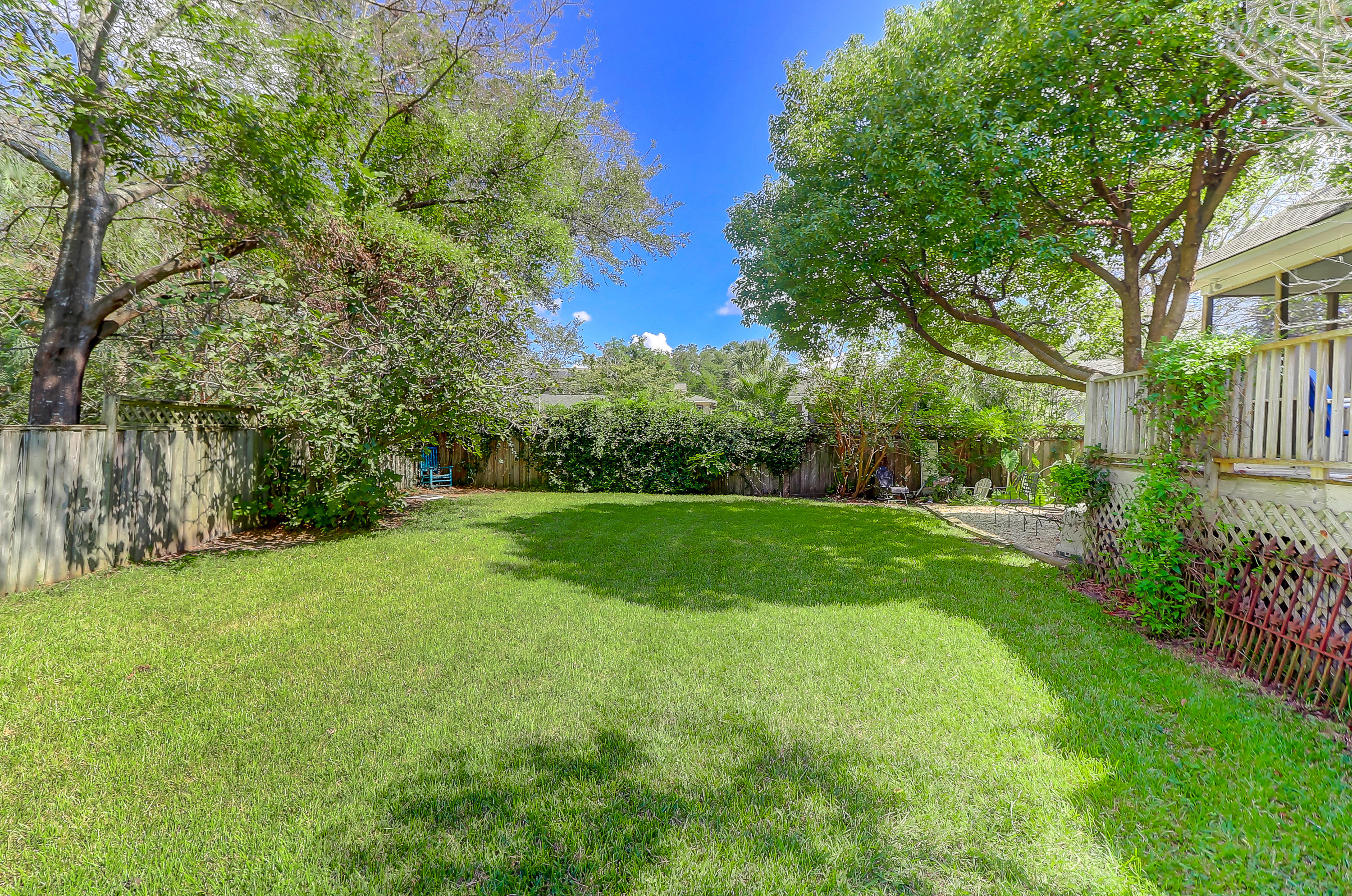 2054 Wappoo Hall Road Charleston, SC 29412 - Photo 25 of 28 2054 Wappoo (13)