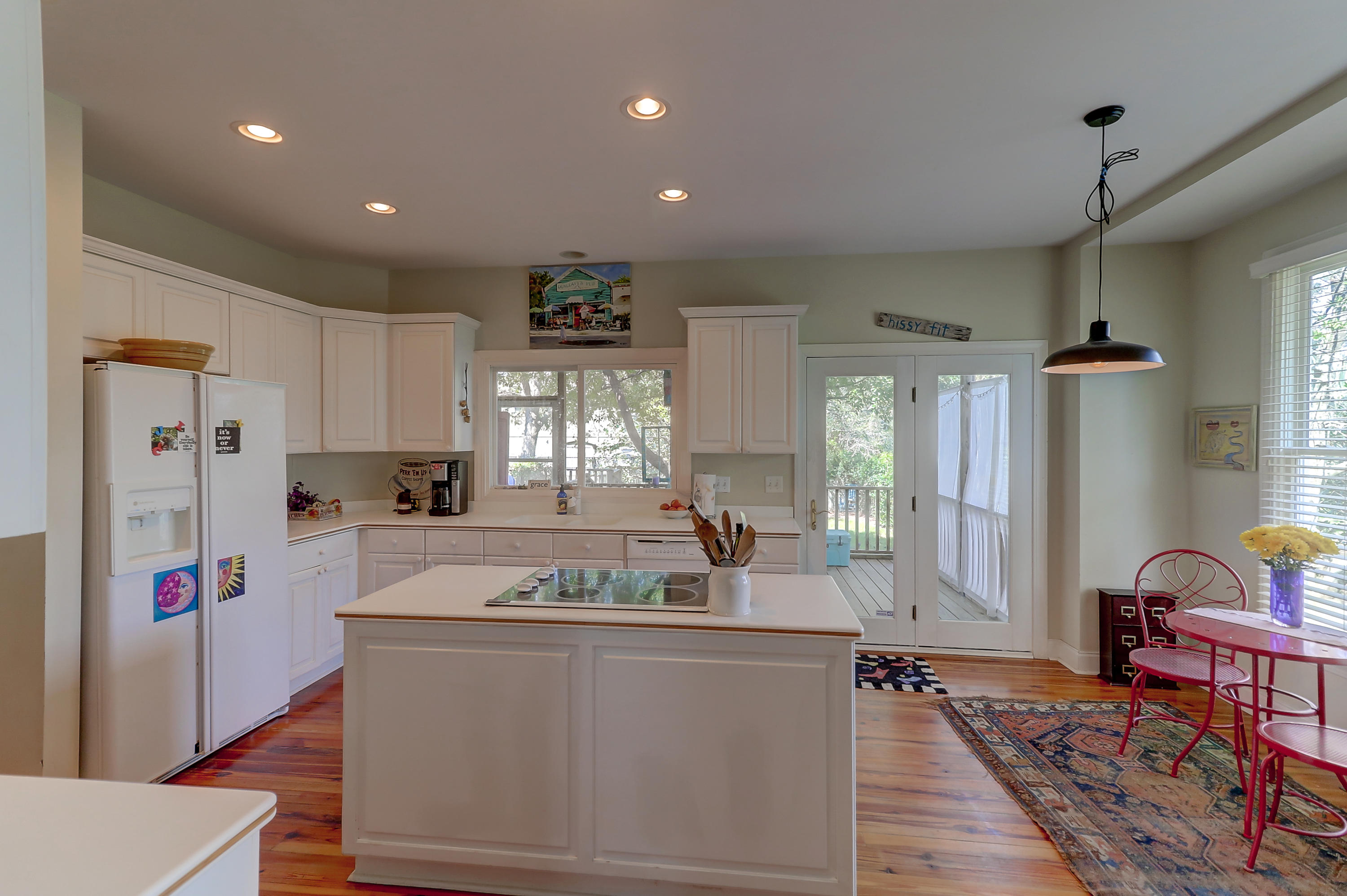 2054 Wappoo Hall Road Charleston, SC 29412 - Photo 9 of 28 2054 Wappoo (46)