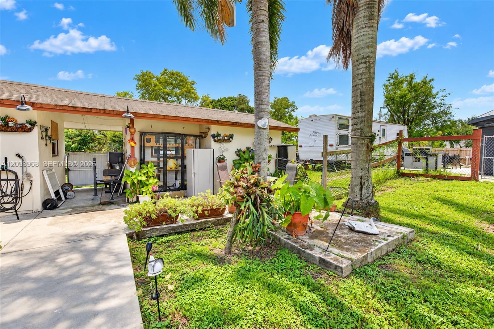 16110 Stirling Road Southwest Ranches, FL 33331 - Photo 48 of 88 Gallery Image 48