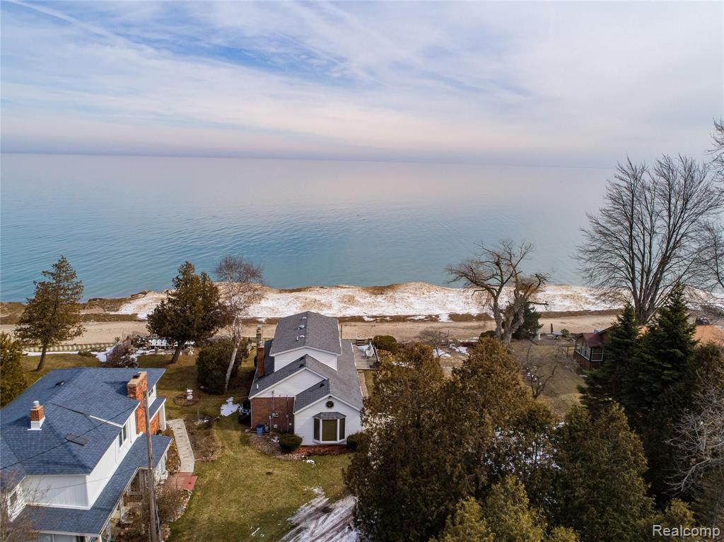 5370 Lakeshore Road Fort Gratiot, MI 48059 - Photo 26 of 28