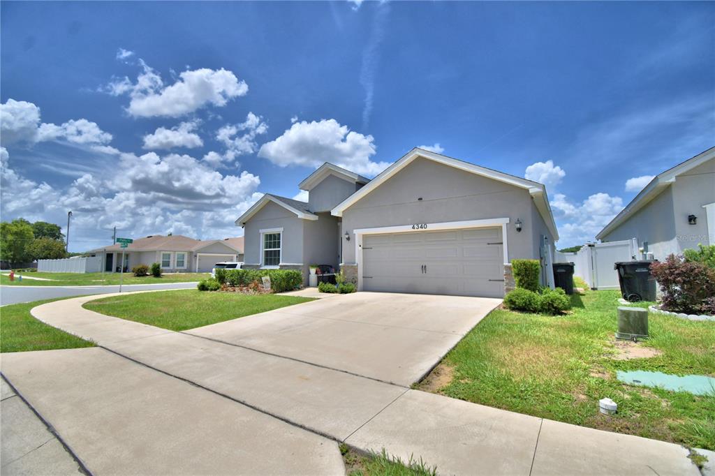 4340 Reding Way Lakeland, FL 33813 - Photo 5 of 63